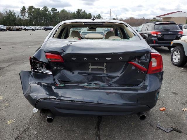  VOLVO S60 2013 Синий