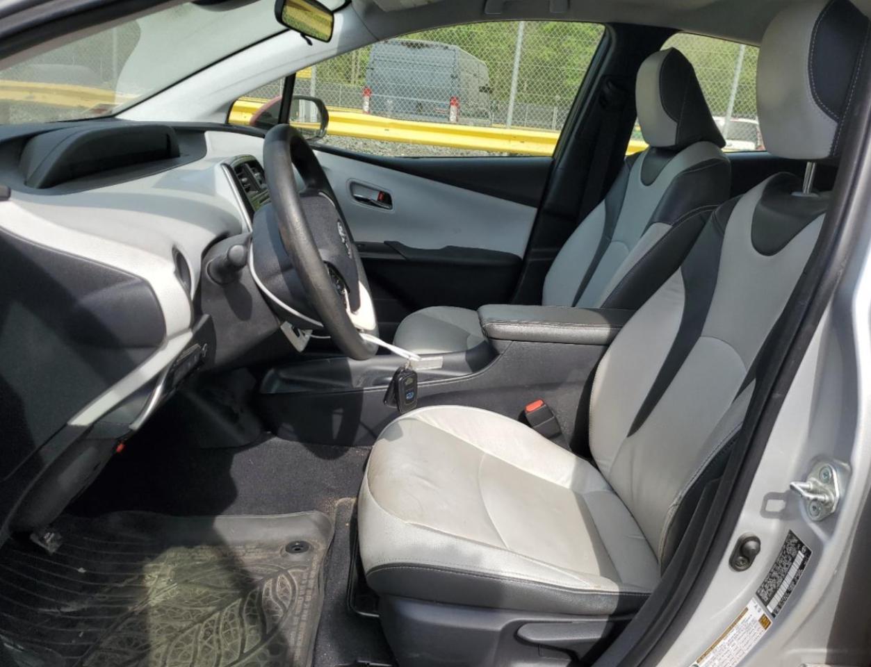 2018 Toyota Prius VIN: JTDKBRFU5J3590486 Lot: 51629675