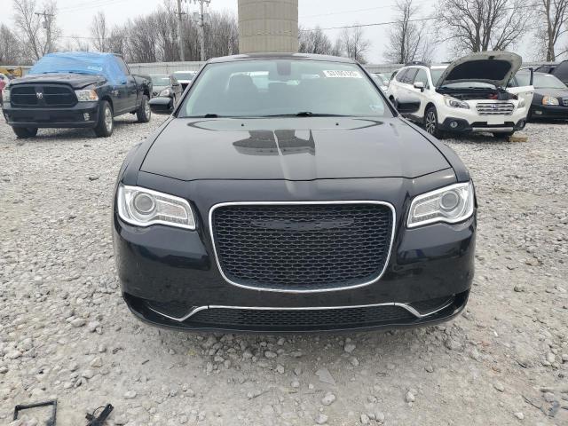 CHRYSLER 300 2018 Black