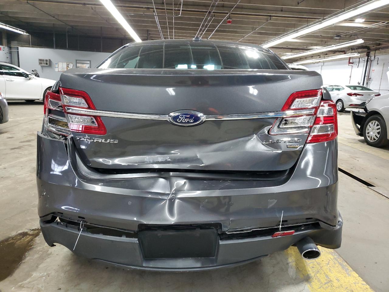 2015 Ford Taurus Limited VIN: 1FAHP2J89FG194712 Lot: 52046005