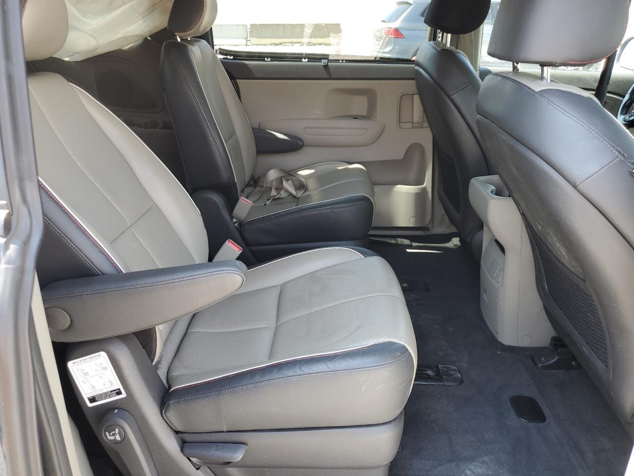 2017 Kia Sedona Lx VIN: KNDMB5C17H6240345 Lot: 54505275