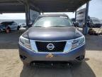 2014 Nissan Pathfinder S продається в Hayward, CA - Front End
