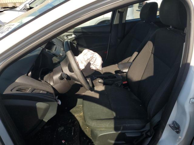  FORD FOCUS 2017 White
