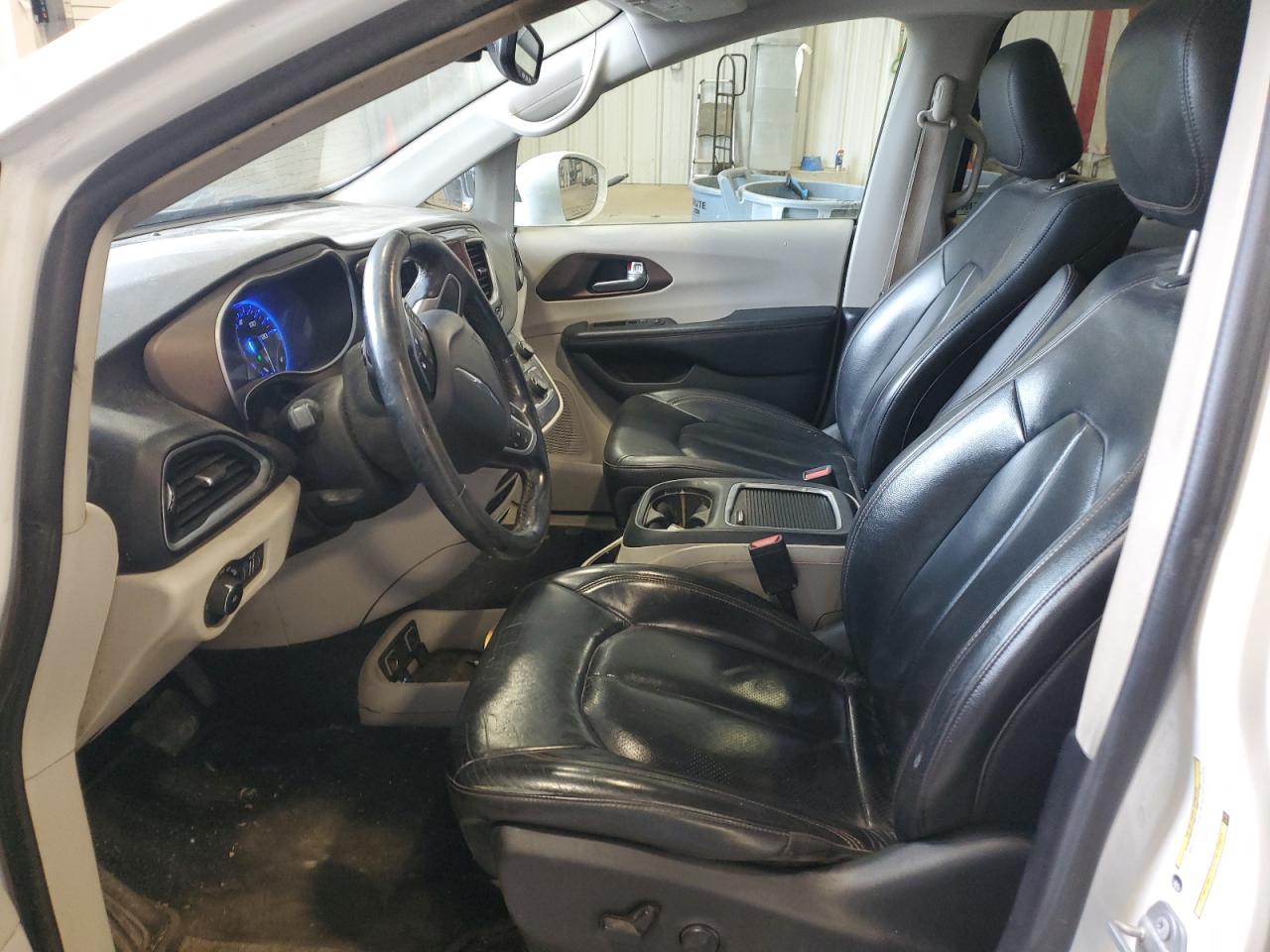 2c4rc1eg1hr628287 2C4RC1EG1HR628287 2017 Chrysler Pacifica Touring L Plus