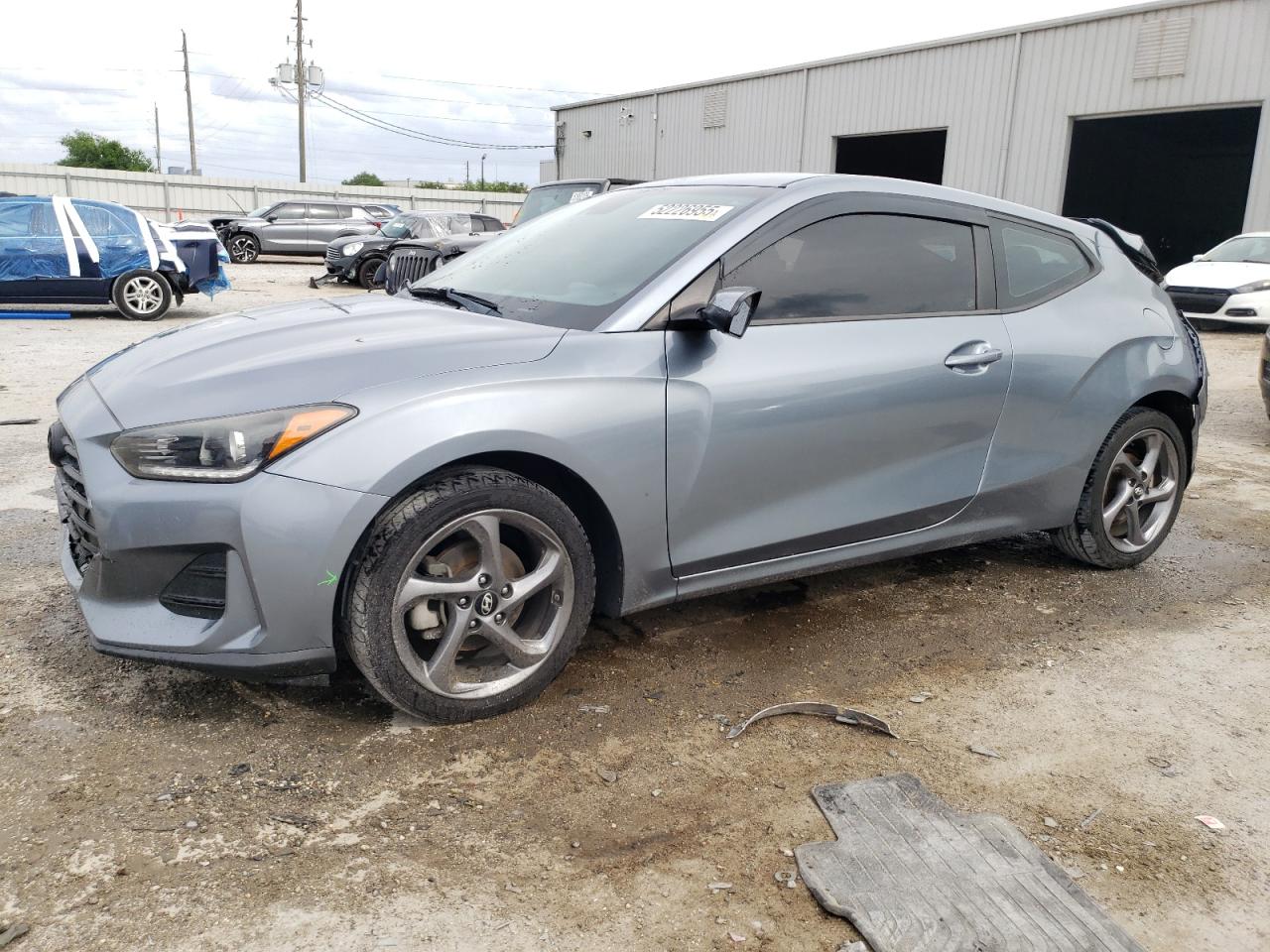 2019 Hyundai Veloster Base for Sale in Jacksonville, FL - Rear End