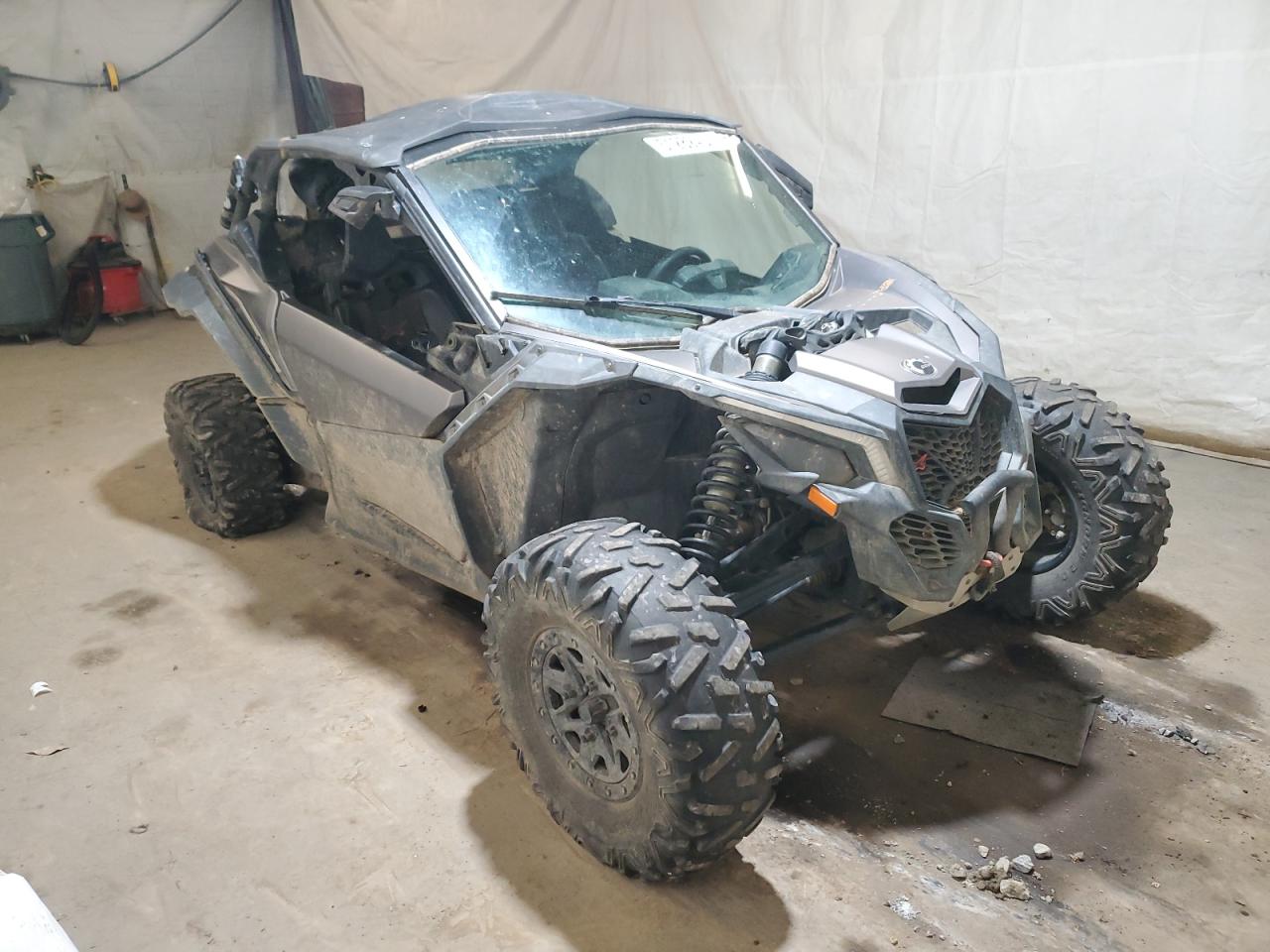 Ebensburg, PA에서 판매 중인 2018 Can-Am Maverick X3 X Rs Turbo R - Rear End