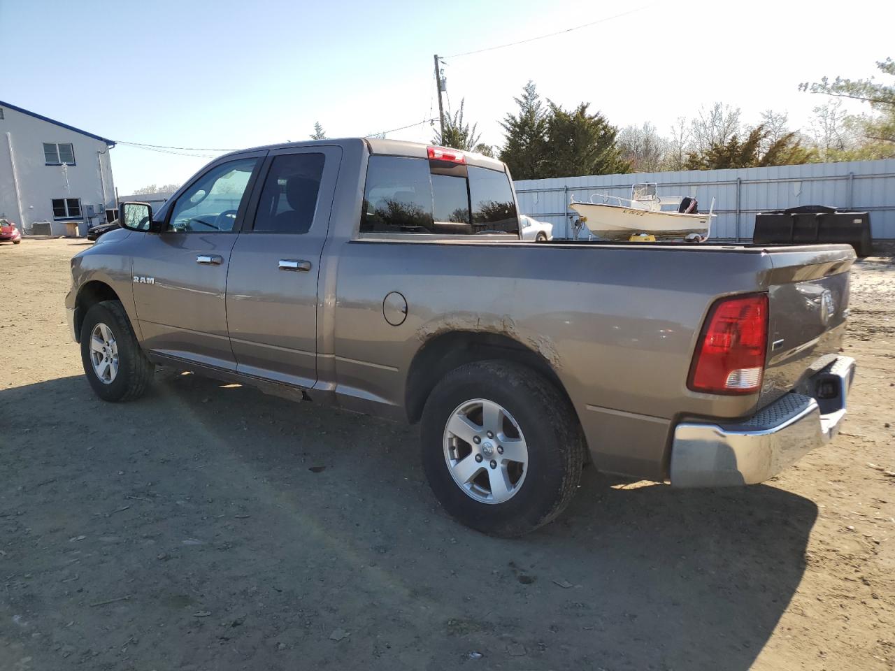 2010 Dodge Ram 1500 beige null gas 1D7RV1GP7AS159692 photo #3
