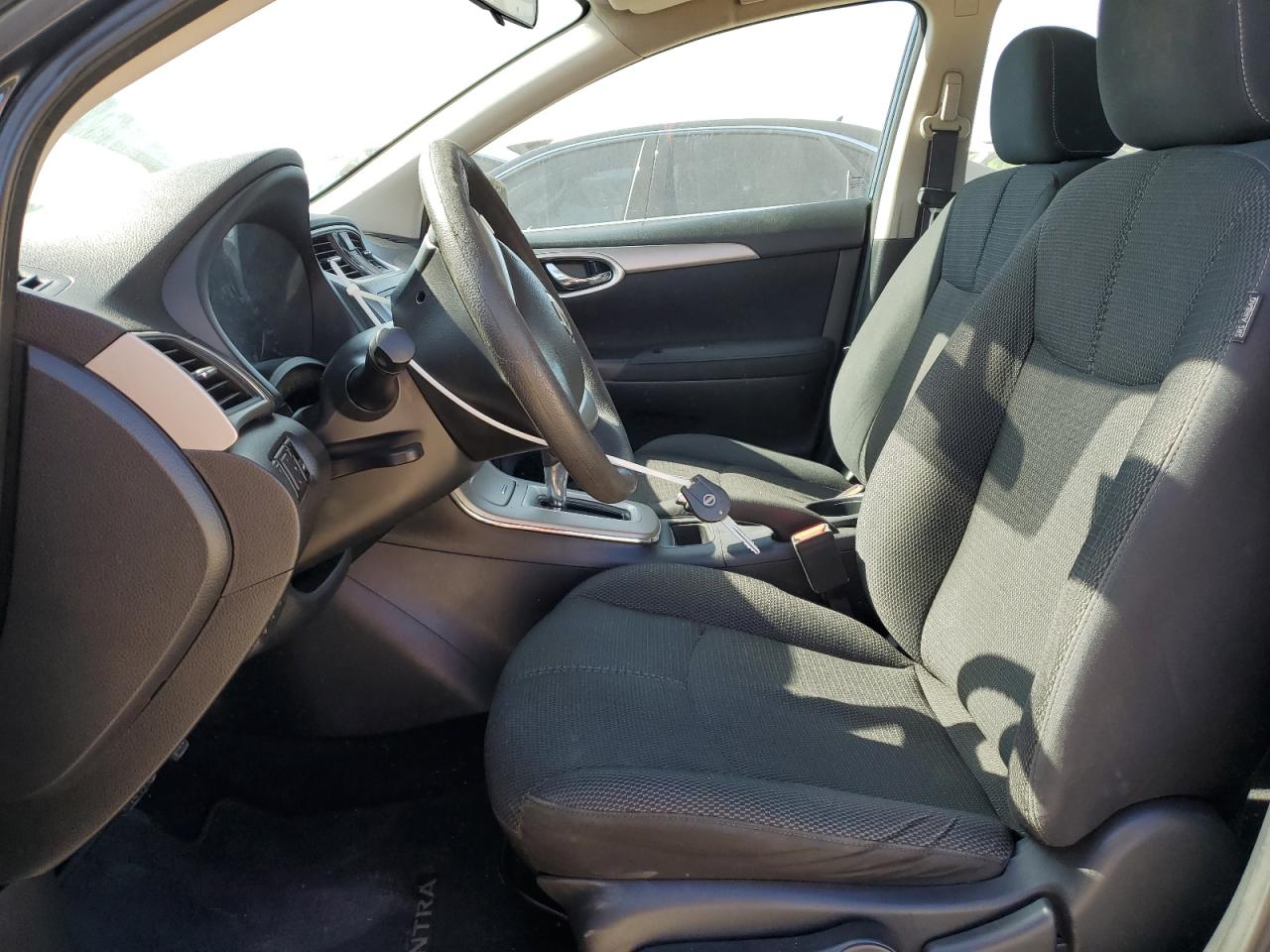 2013 Nissan Sentra - Image 7