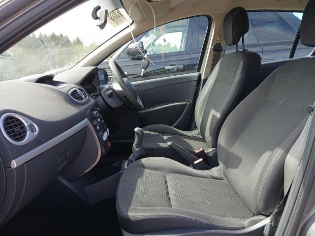 2011 RENAULT CLIO EXPRE