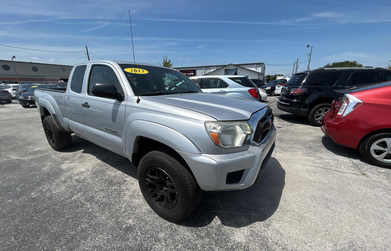 2013 Toyota Tacoma Prerunner Access Cab for Sale in Orlando, FL - Minor Dent/Scratches