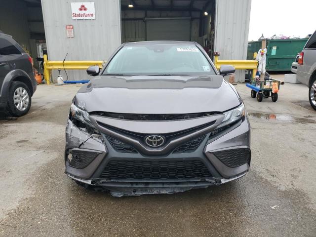  TOYOTA CAMRY 2021 Szary