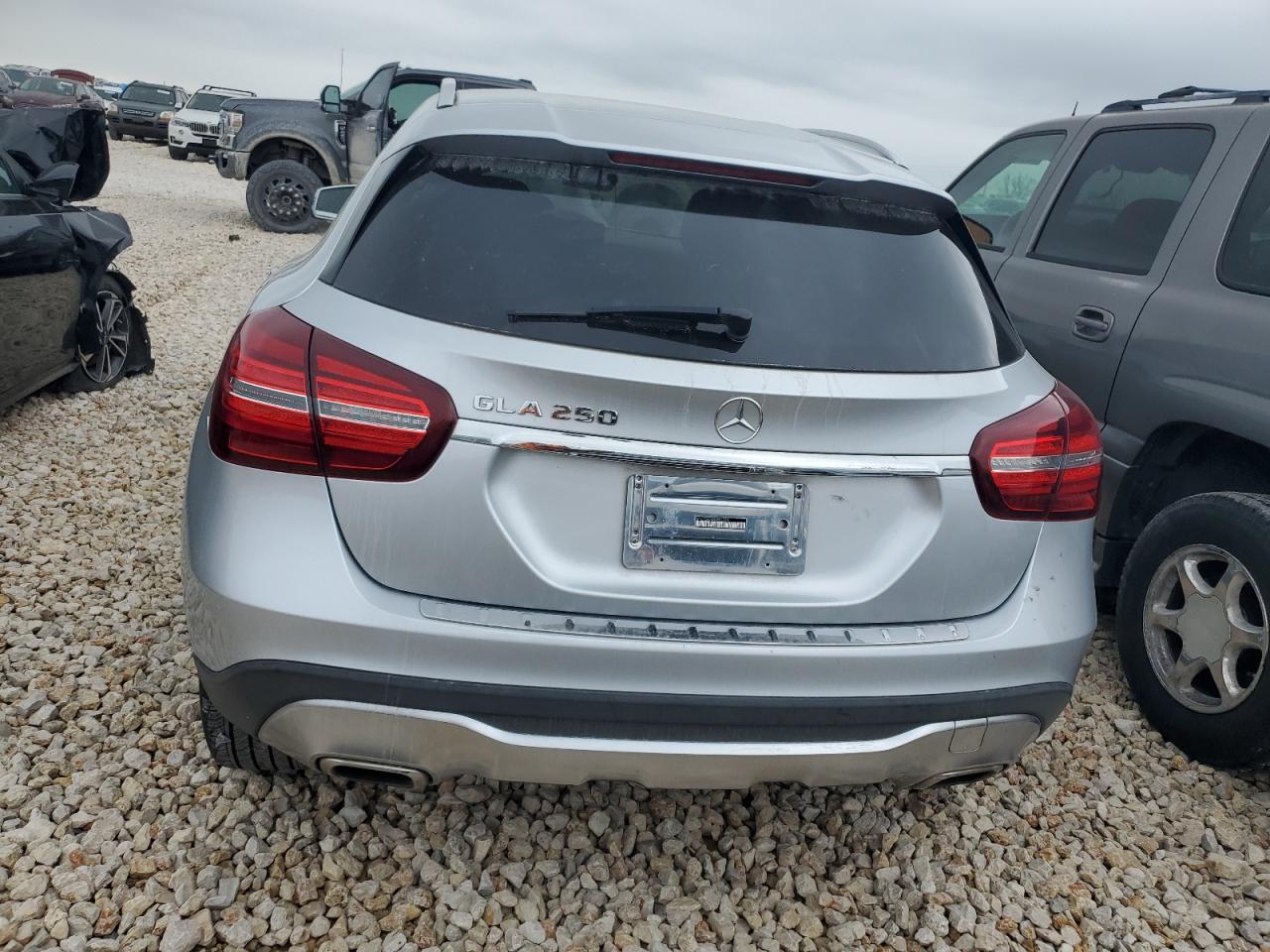 WDCTG4EB2KJ551743 2019 Mercedes-Benz Gla 250