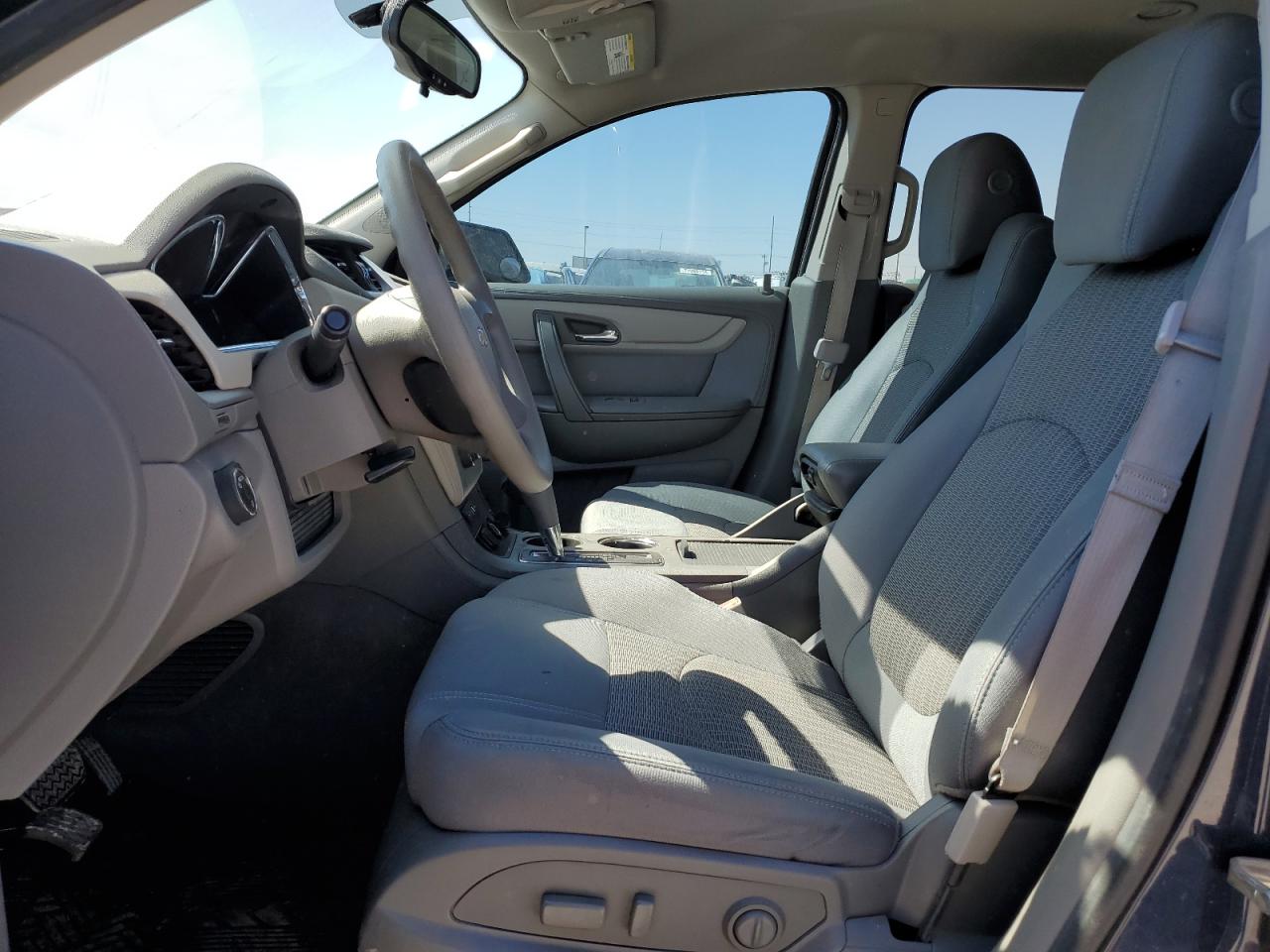 1GNKVFKD2FJ122270 2015 Chevrolet Traverse Ls