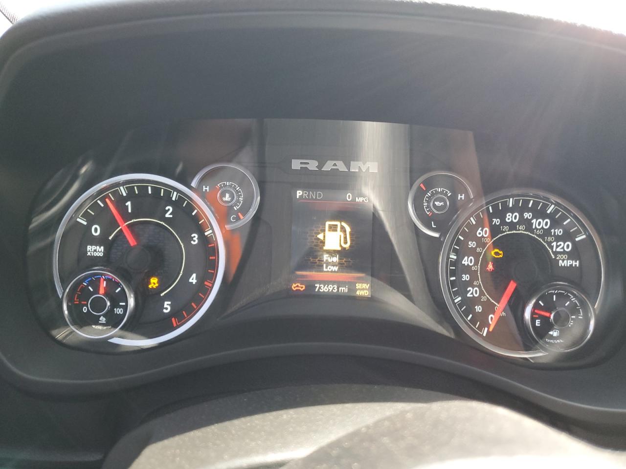 2021 RAM 2500 - Image 9