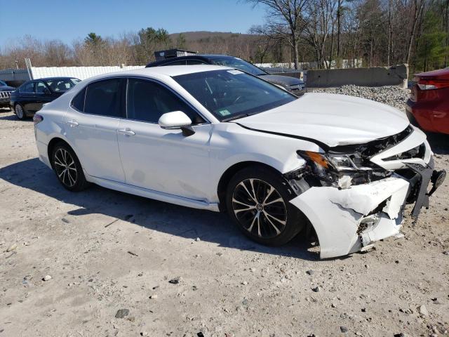 TOYOTA CAMRY 2018 Biały