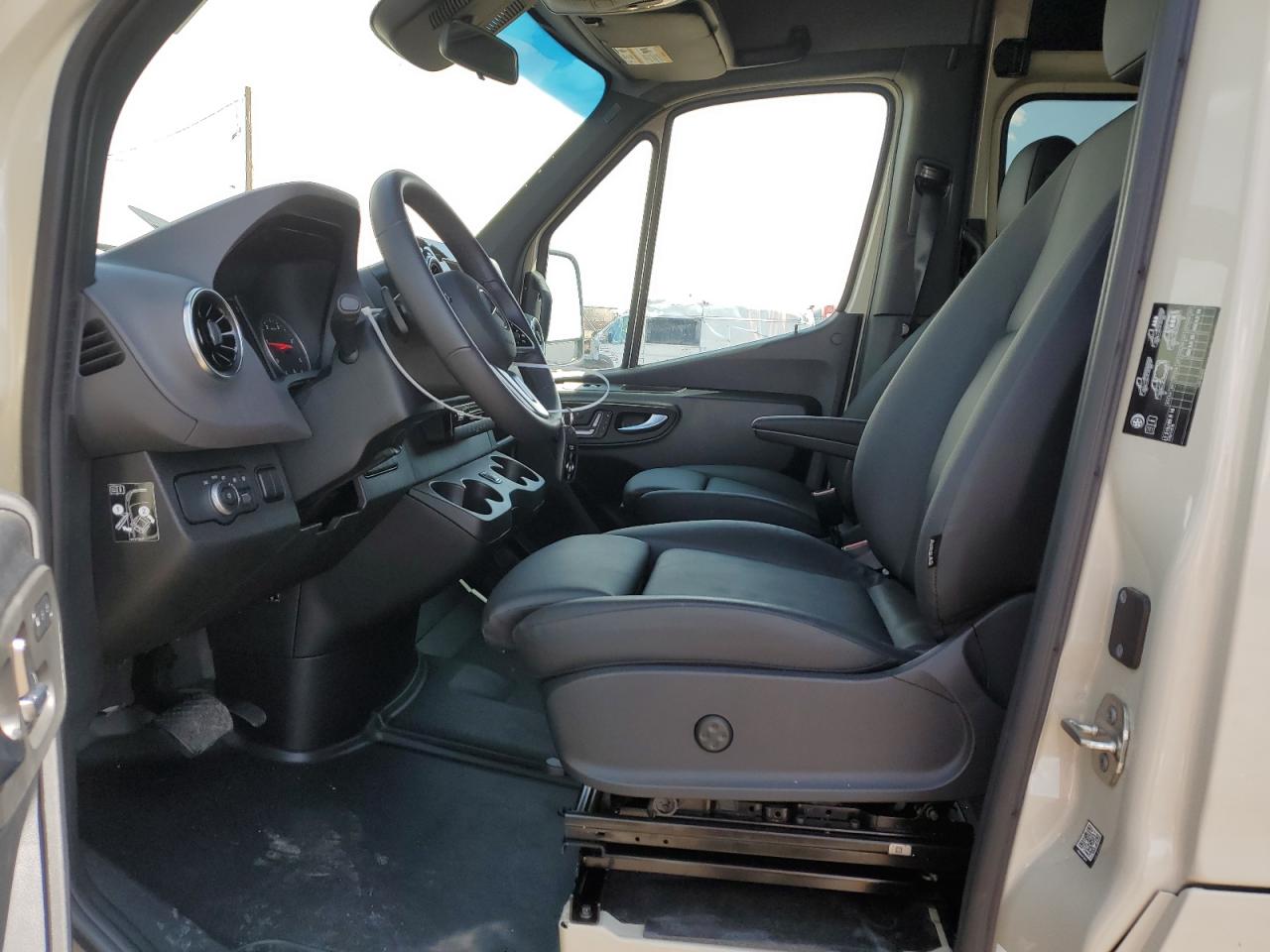 2024 Mercedes-Benz Sprinter 3500 VIN: W1W8NB6Y0RT164426 Lot: 51678665