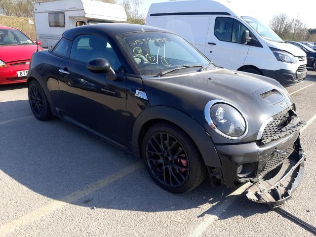 2014 MINI COOPER S