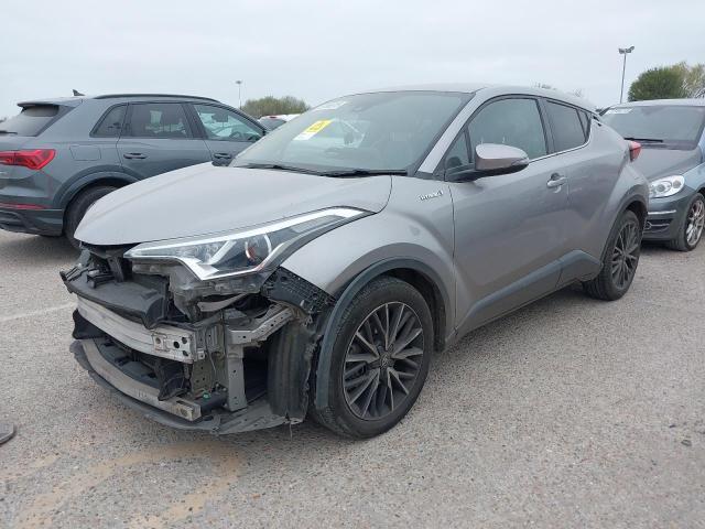 TOYOTA C-HR EXCEL 2018