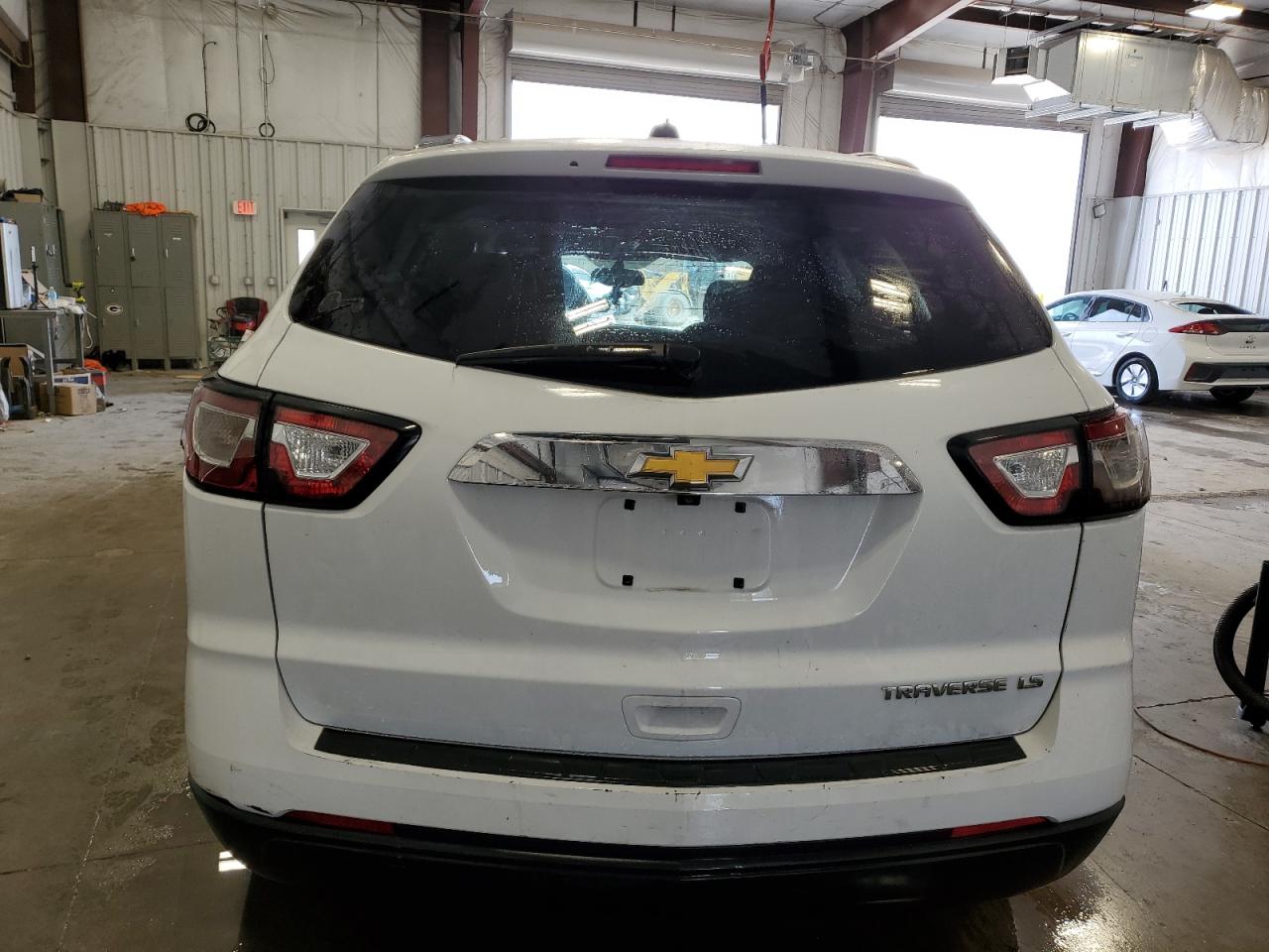 2016 Chevrolet Traverse Ls VIN: 1GNKRFED5GJ204933 Lot: 54357565
