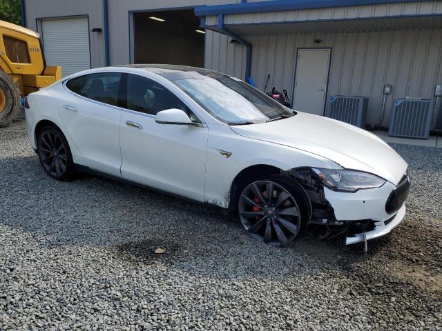  TESLA MODEL S 2015 Белы