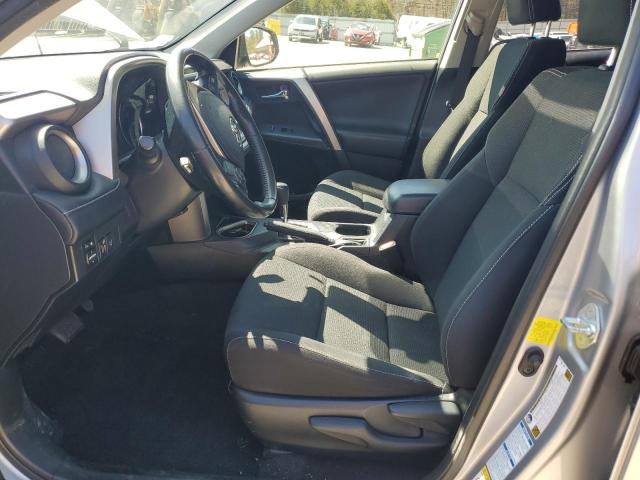  TOYOTA RAV4 2017 Srebrny
