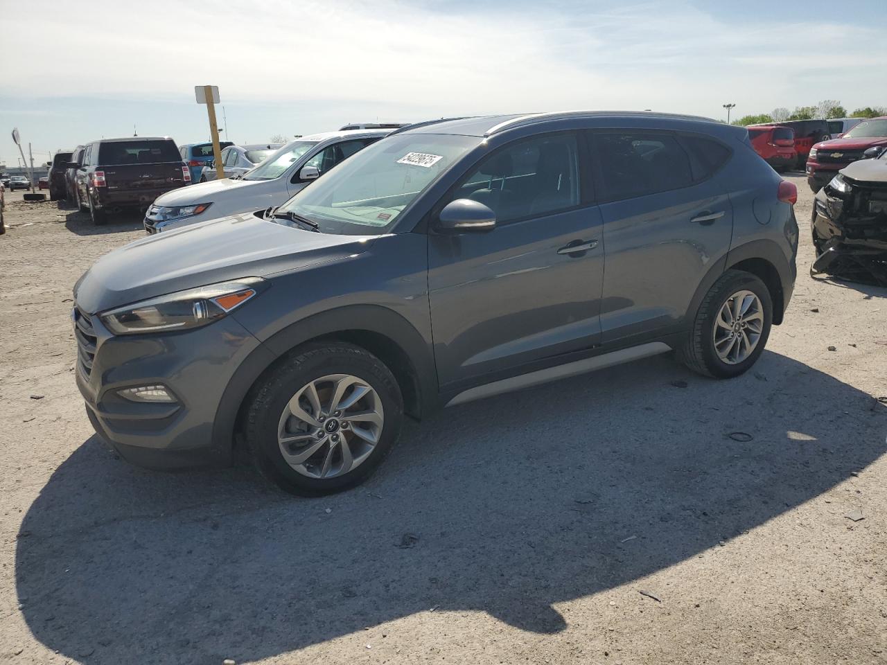 2017 Hyundai Tucson Limited for Sale in Indianapolis, IN - Minor Dent/Scratches
