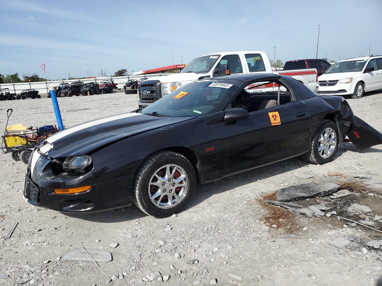 2001 Chevrolet Camaro продається в Cahokia Heights, IL - Rear End