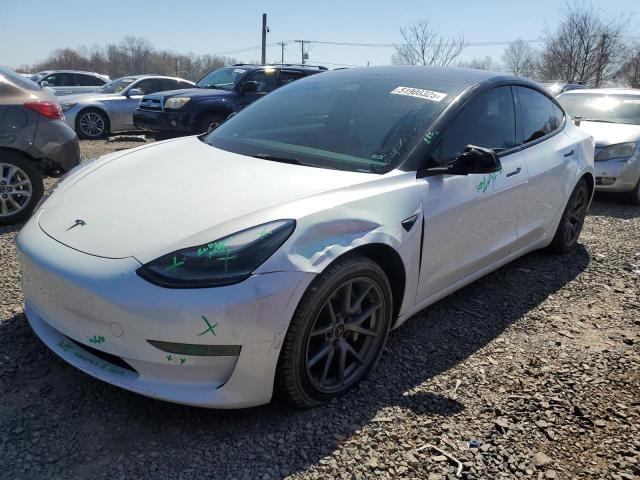 TESLA MODEL 3 2021