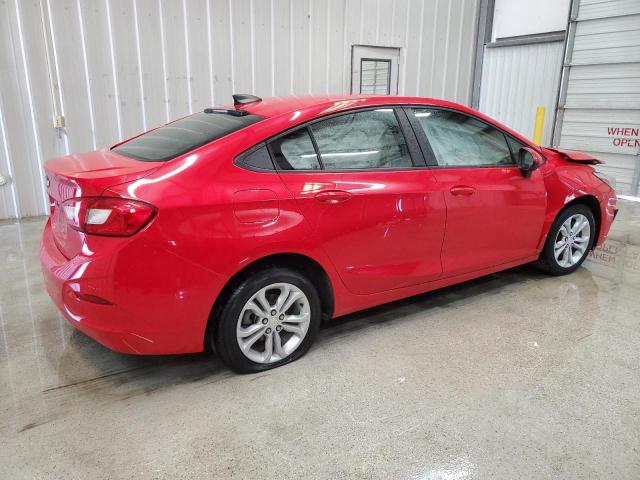  CHEVROLET CRUZE 2019 Czerwony