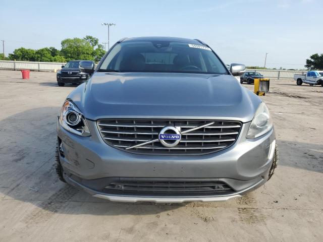  VOLVO XC60 2017 Srebrny