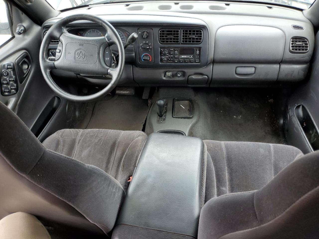 2000 Dodge Dakota Quad VIN: 1B7GG2AN9YS734684 Lot: 55219465
