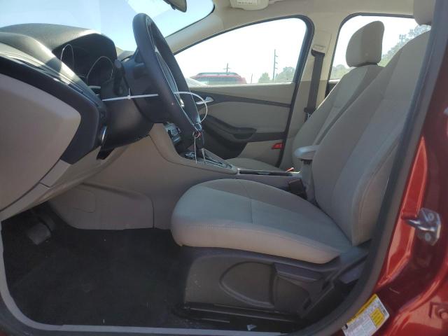  FORD FOCUS 2017 Red