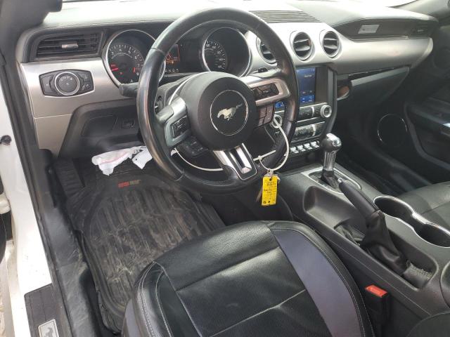  FORD MUSTANG 2019 Белый