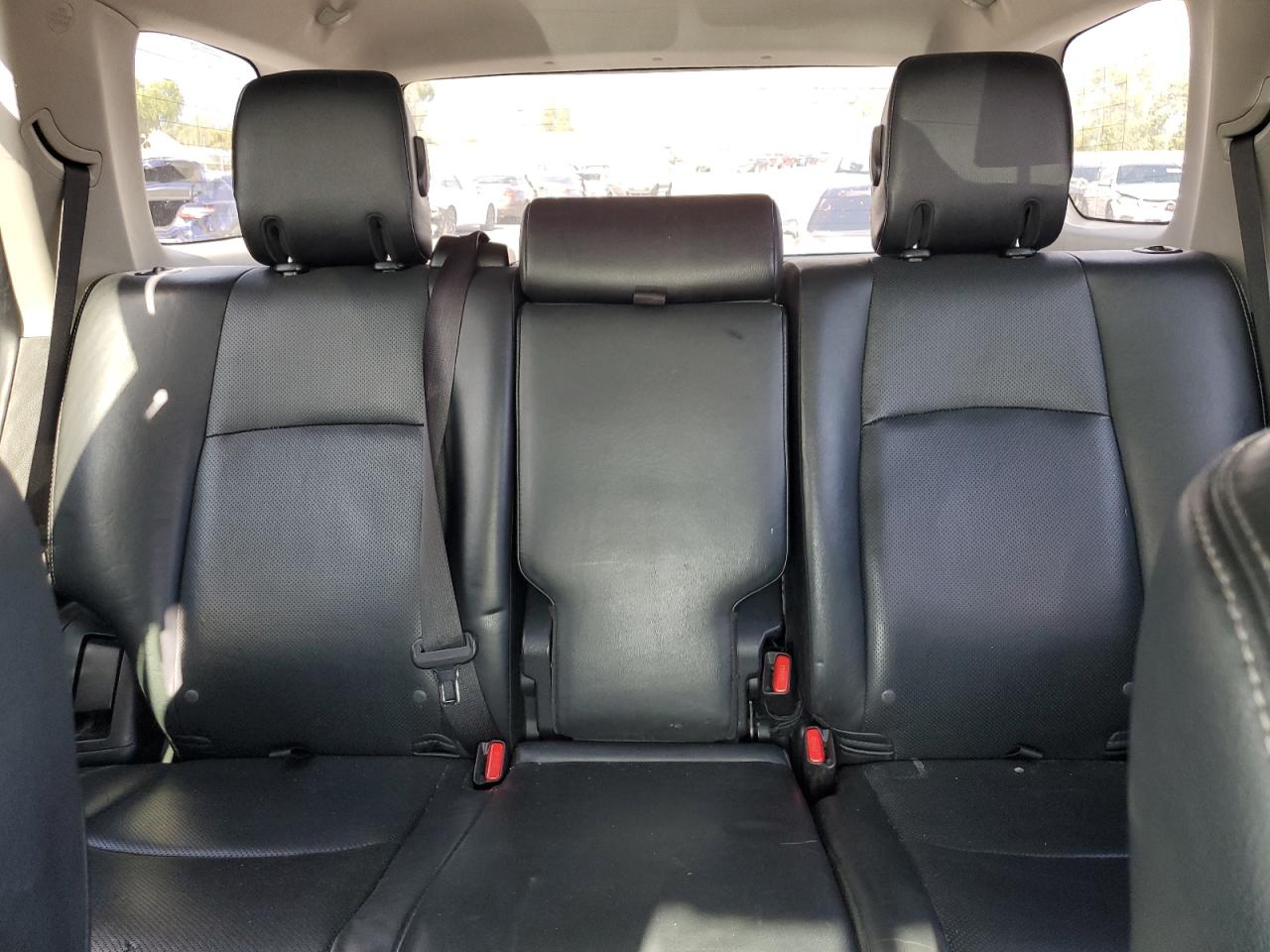 2015 Toyota 4Runner Sr5 VIN: JTEBU5JR7F5274780 Lot: 50302435