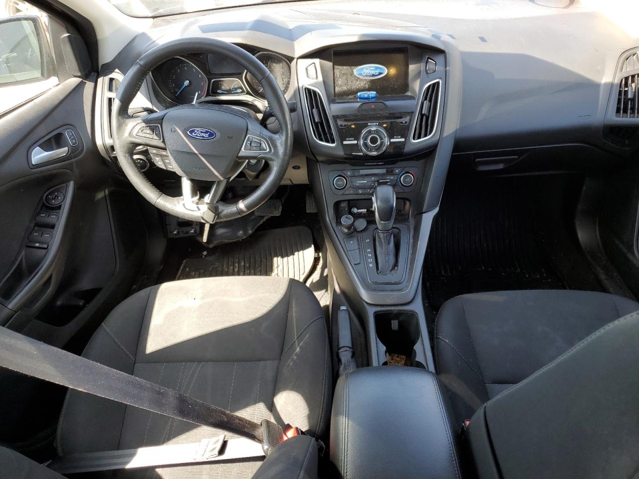 2017 Ford Focus Sel VIN: 1FADP3H28HL326391 Lot: 51043875