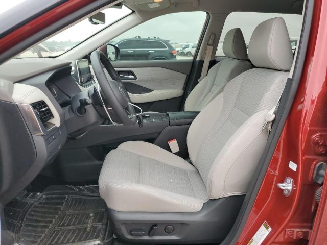  NISSAN ROGUE 2021 Czerwony