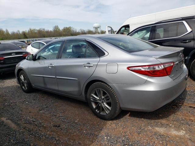  TOYOTA CAMRY 2016 Серебристый