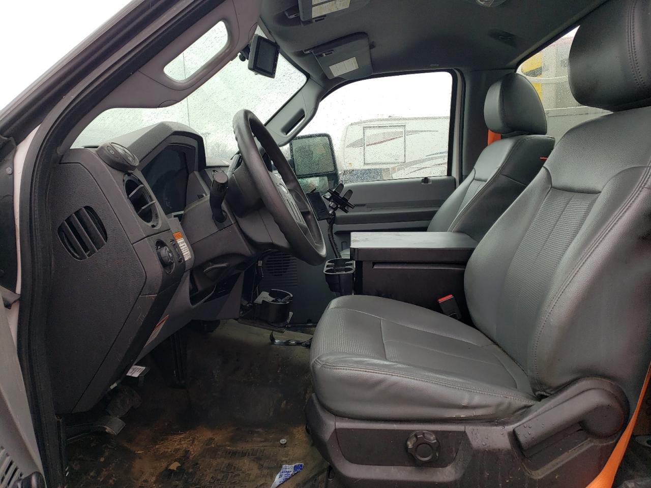2015 Ford F450 Super Duty VIN: 1FDUF4GYXFEA17236 Lot: 49860255