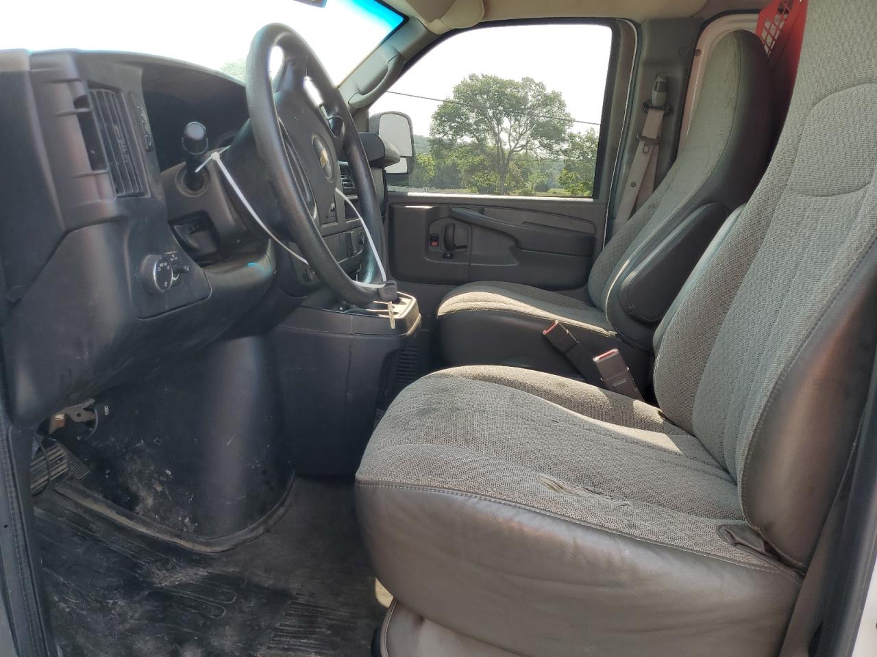 2015 Chevrolet Express G2500 VIN: 1GCWGFCF4F1226490 Lot: 54886565