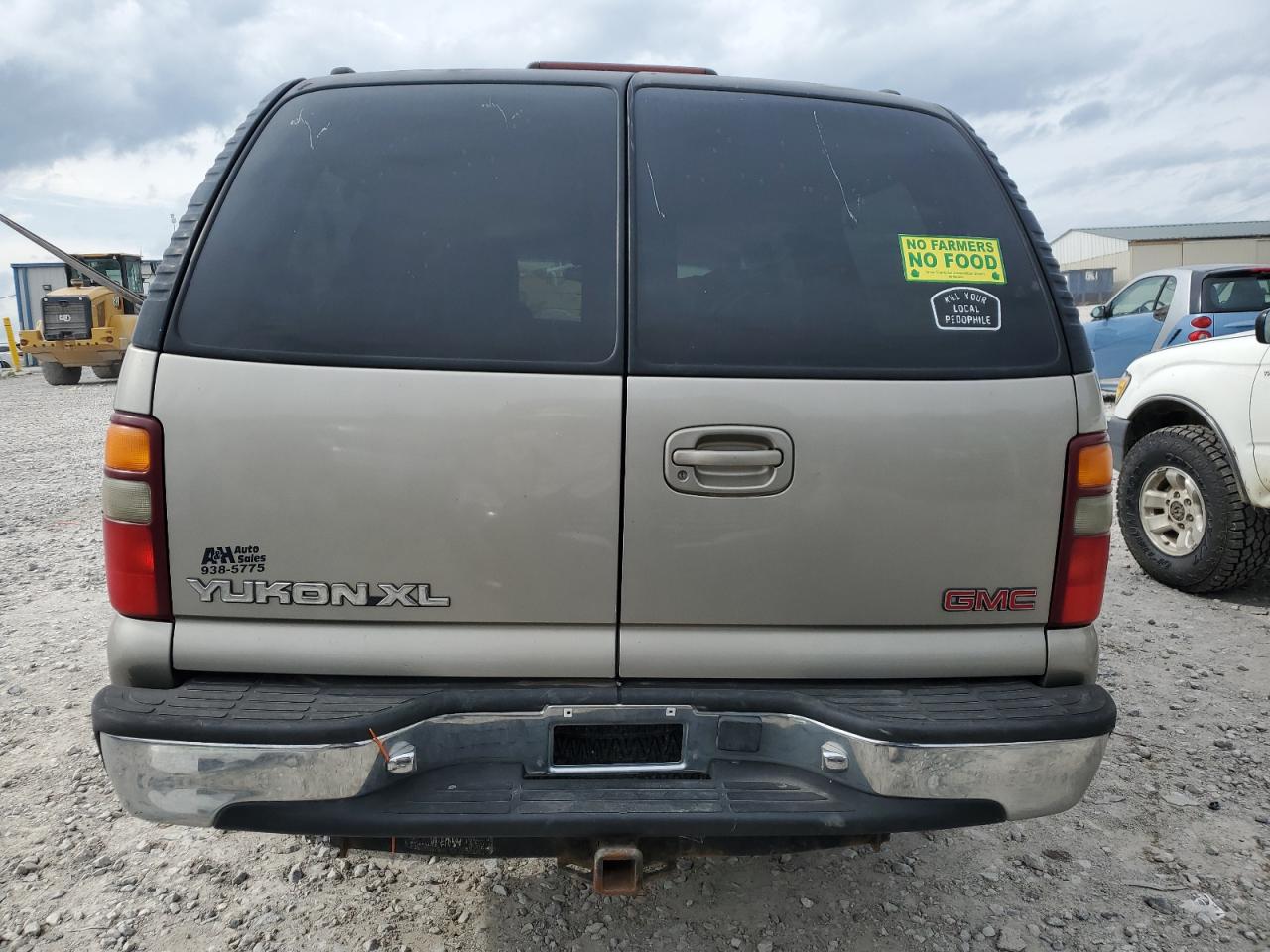 2000 GMC Yukon Xl C1500 VIN: 3GKEC16T5YG138665 Lot: 51513995