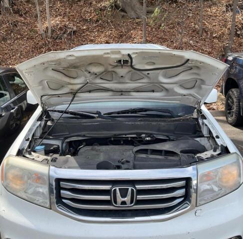2015 HONDA PILOT SE