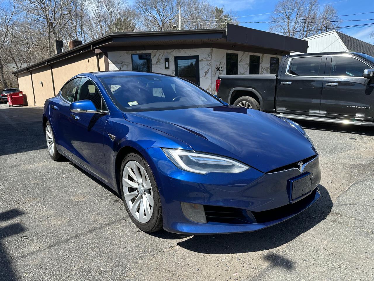 2016 Tesla Model S на продаже в Mendon, MA - Normal Wear
