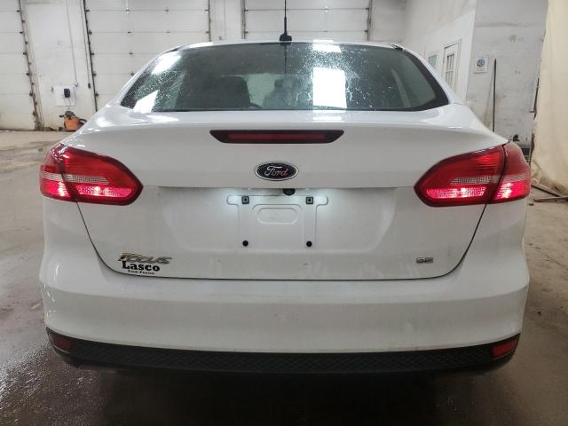  FORD FOCUS 2015 White