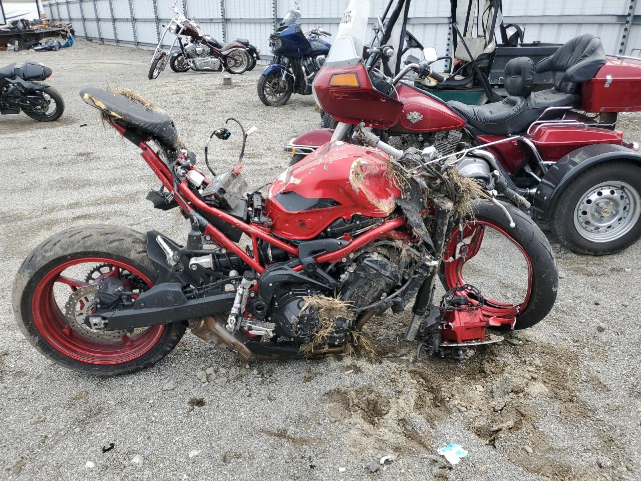 Cahokia Heights, IL에서 판매 중인 2024 Kawasaki Zr900 F - All Over