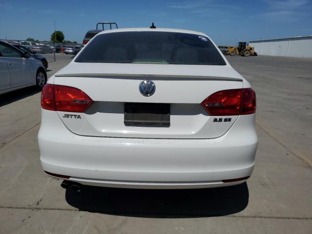  VOLKSWAGEN JETTA 2013 Белы