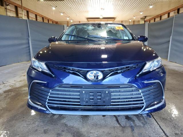  TOYOTA CAMRY 2022 Granatowy