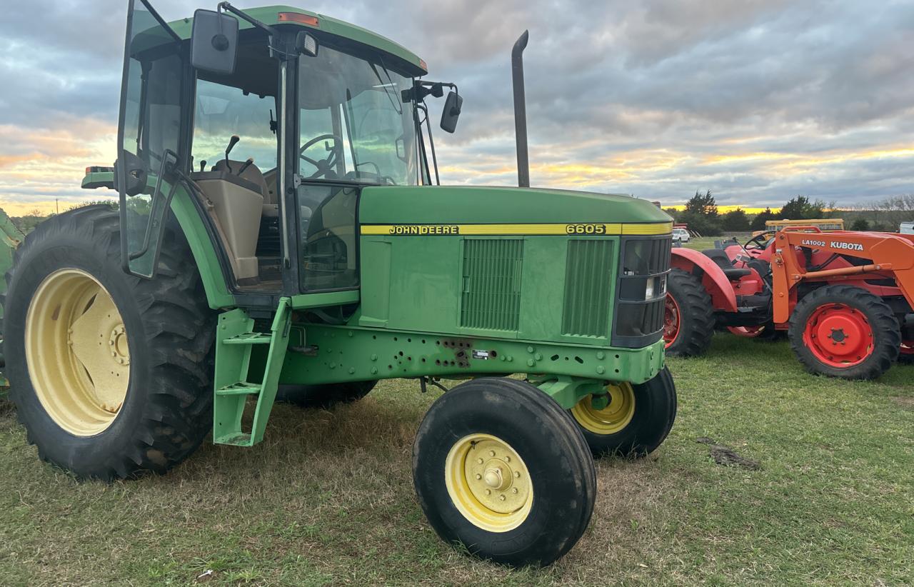 1999 John Deere 6605 за продажба в Oklahoma City, OK - Normal Wear