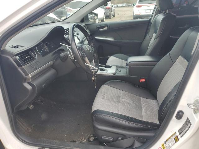 Sedans TOYOTA CAMRY 2012 White