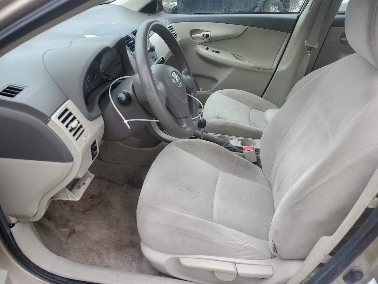 2009 Toyota Corolla - Image 7