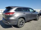2017 Toyota Highlander Le იყიდება Fresno-ში, CA - Vandalism